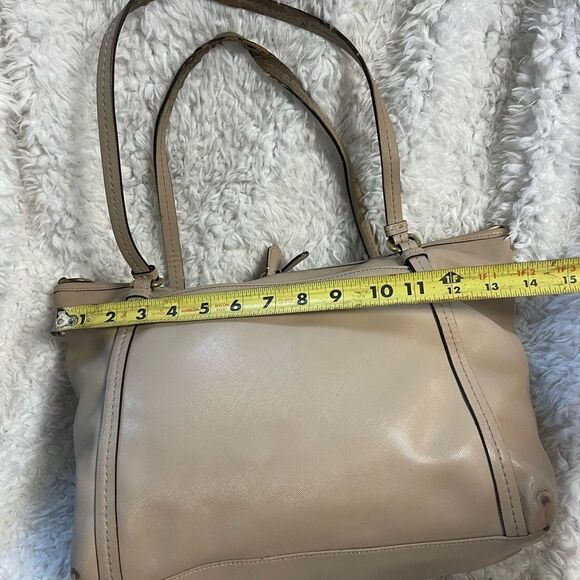 Coach F25667  Peyton Crossgrain Leather sand large Tote bag  gold tone hardwares - Picture 8 of 14